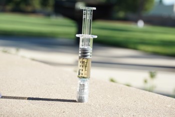 what is distillate | distillate vs live resin