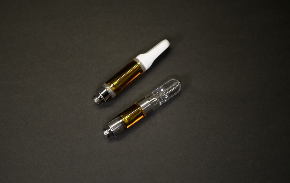 Weed Carts vs Dab Pens and Wax Pens: The Ultimate Comparison - Vaping360